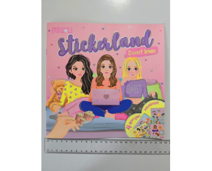 Книга "Stickerland - Sweet home" ГЛІТЕР з 4 арк. наліпок 23х22,5см, РМ-87